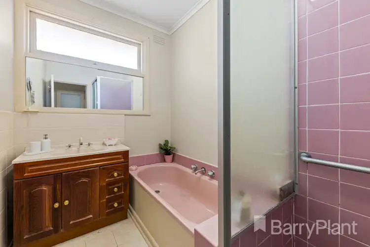 Fifth view of Homely house listing, 10 Wallara Crescent, Bundoora VIC 3083