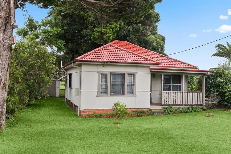 67 River Road, Shoalhaven Heads NSW 2535