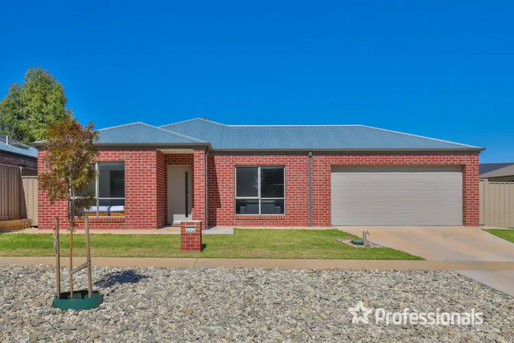 Second view of Homely house listing, 5 Central Park Drive, Mildura VIC 3500