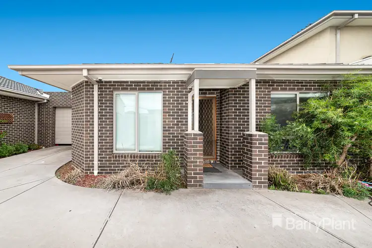 2/55 Kiewa Crescent, Dallas VIC 3047