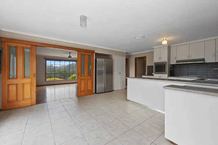 Fourth view of Homely house listing, 19 Deborah Court, Haddon VIC 3351