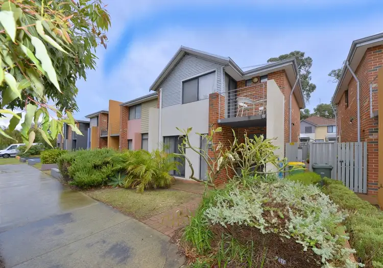 1 Mariners Cove Drive, Dudley Park WA 6210