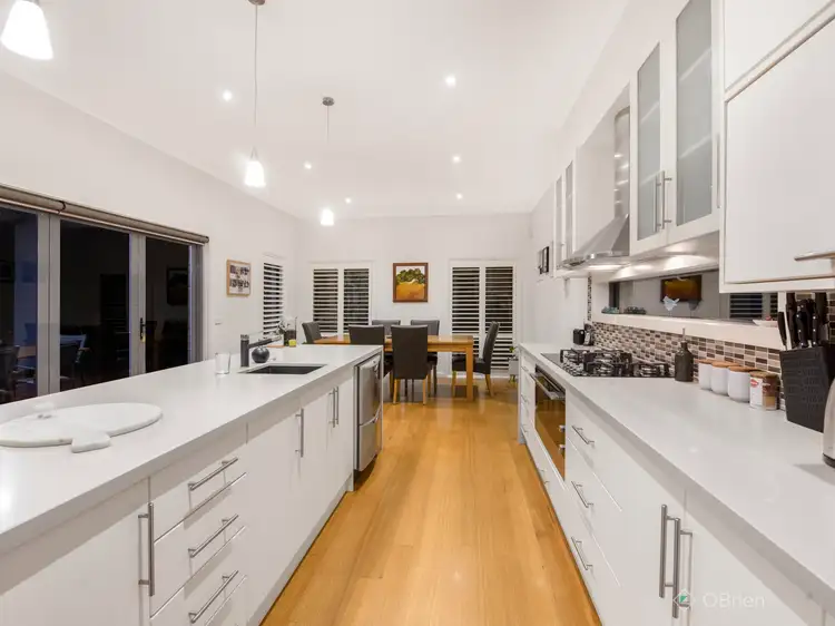 Fifth view of Homely house listing, 1 Viewbridge Close, Berwick VIC 3806