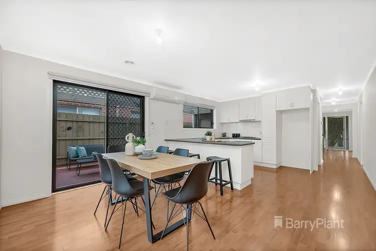 Fifth view of Homely house listing, 10 Parkside View, South Morang VIC 3752