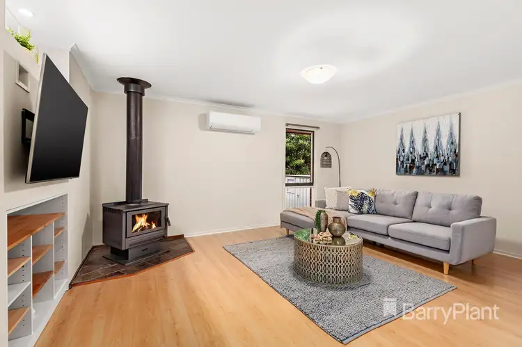 Fifth view of Homely house listing, 9 London Court, Greensborough VIC 3088
