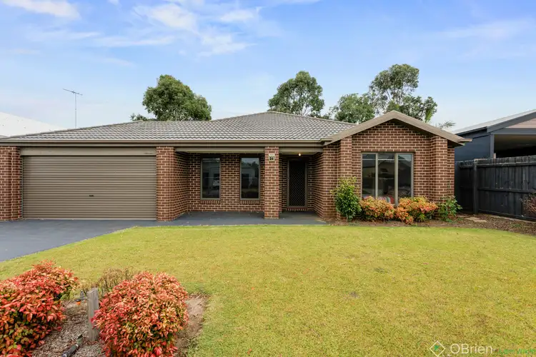24 Katherine Circuit, Cowes VIC 3922