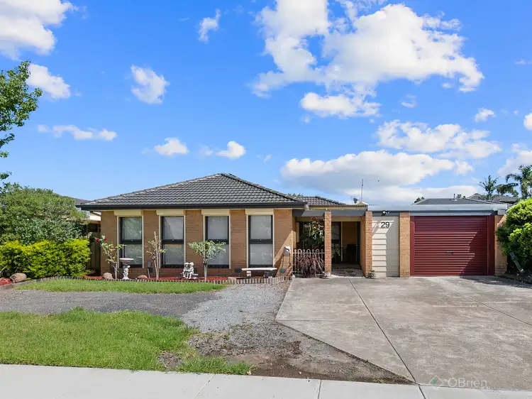 29 Fernwood Road, Narre Warren VIC 3805