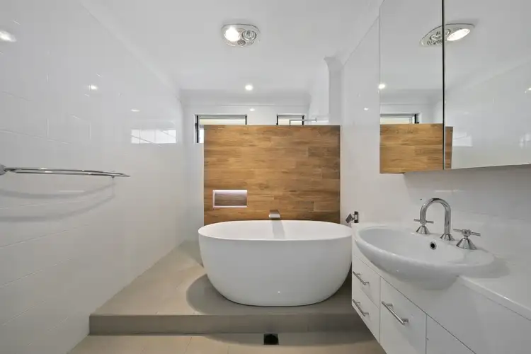 Fifth view of Homely unit listing, 10/50 Patrick Street, Merewether NSW 2291
