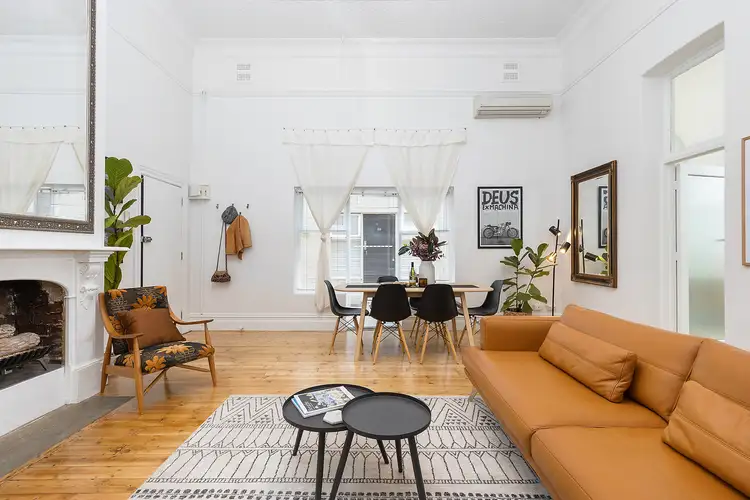 9/11 Park Street, St Kilda West VIC 3182