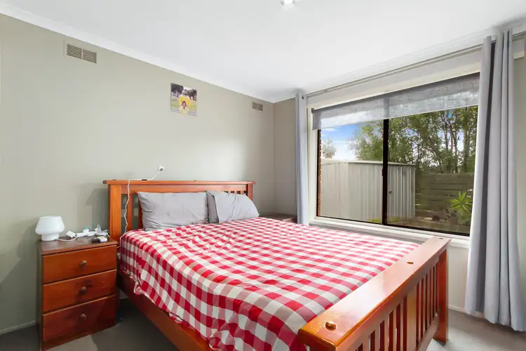 Fourth view of Homely unit listing, 2/2 Barbor Court, Traralgon VIC 3844