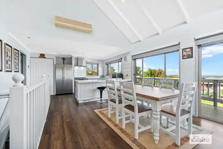 50 Nautilus Way, Lakes Entrance VIC 3909