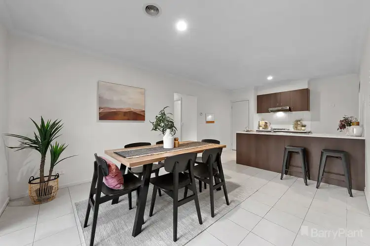 Fifth view of Homely house listing, 16 Kingsdale Crescent, Pakenham VIC 3810