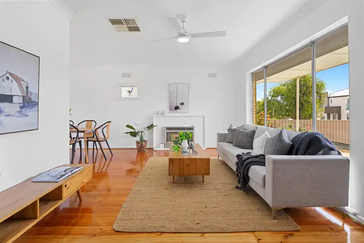 12 Hinton Street, Port Noarlunga SA 5167