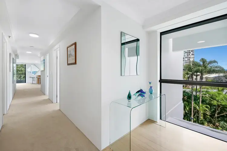 Third view of Homely apartment listing, 19/3 Cunningham Avenue, Main Beach QLD 4217