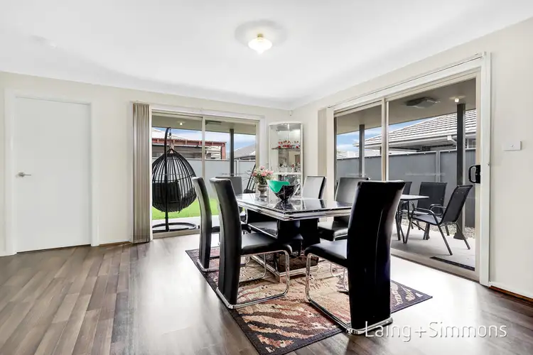 12 Bugle St, Ropes Crossing NSW 2760