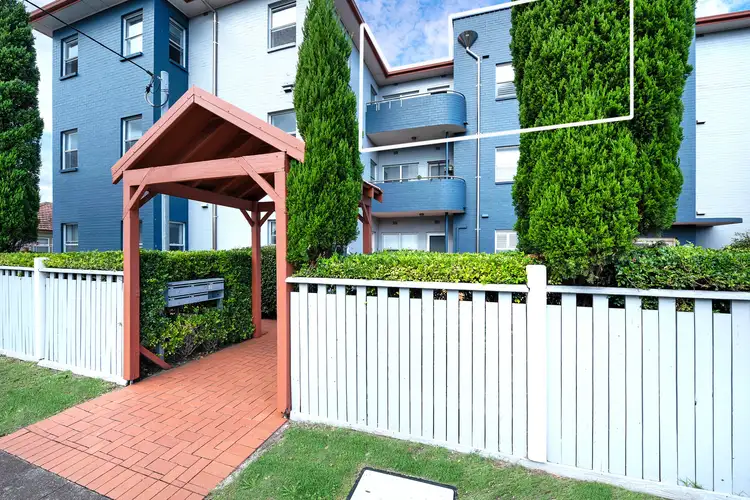 8/129 Lawson Street, Hamilton NSW 2303