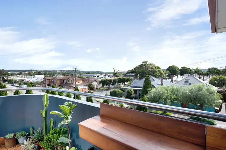 Fifth view of Homely apartment listing, 8/129 Lawson Street, Hamilton NSW 2303