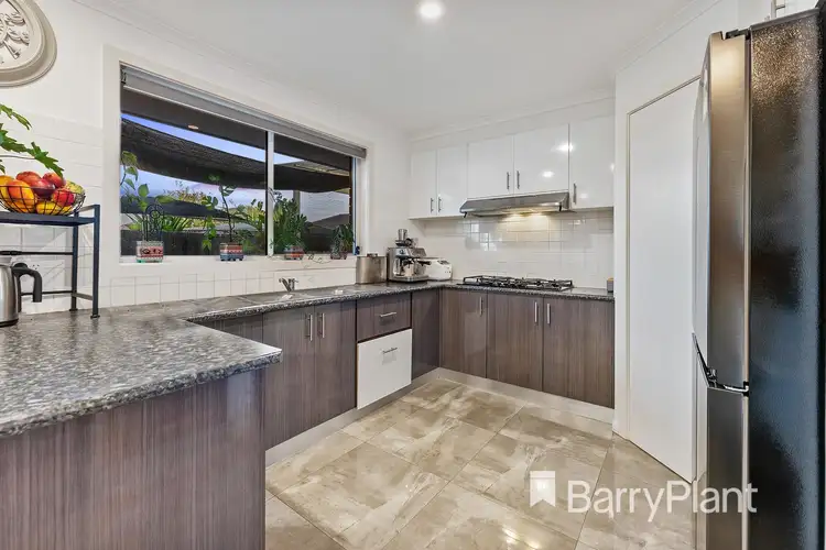 Fifth view of Homely unit listing, 2/40 Lake Boga Avenue, Deer Park VIC 3023