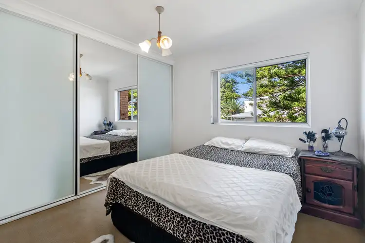 Fourth view of Homely apartment listing, 1/36 Seabeach Avenue, Mona Vale NSW 2103