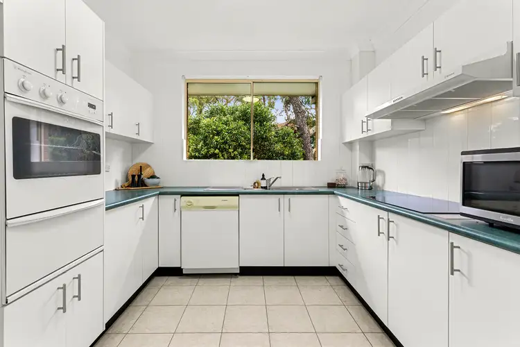 Fifth view of Homely apartment listing, 20/11-15 Sunnyside Avenue, Caringbah NSW 2229