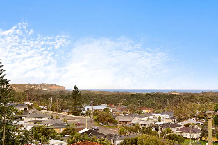Third view of Homely house listing, 17 Palamuna Close, Belmont North NSW 2280