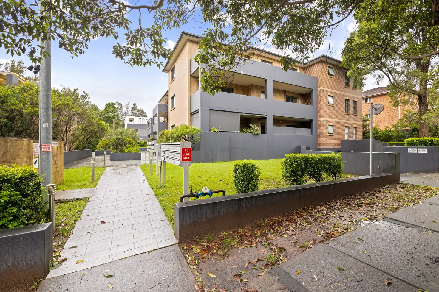 Main view of Homely apartment listing, 9/59-67 Second Avenue, Campsie NSW 2194