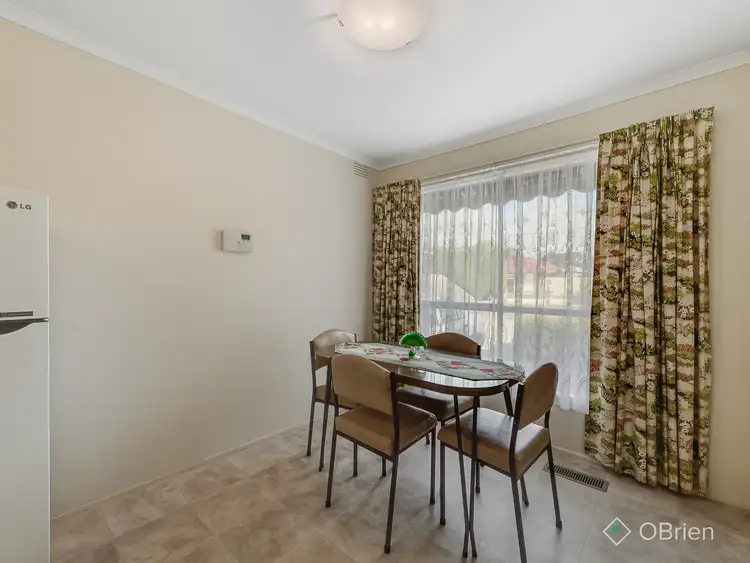 Fifth view of Homely house listing, 4 Pinoak Street, St Albans VIC 3021