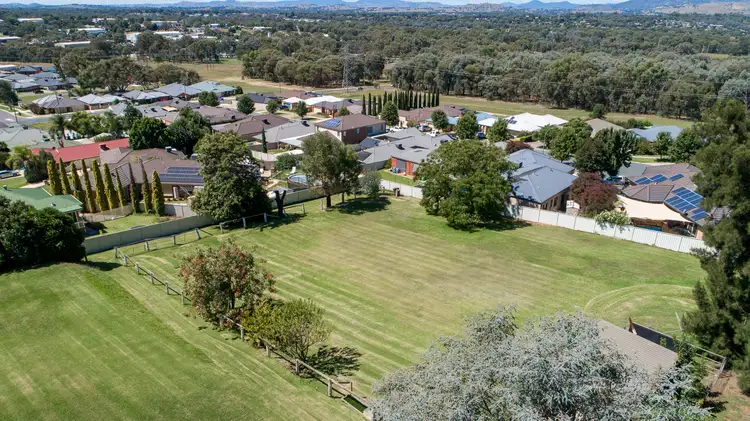 Second view of Homely house listing, 262 Highview Crescent, Lavington NSW 2641