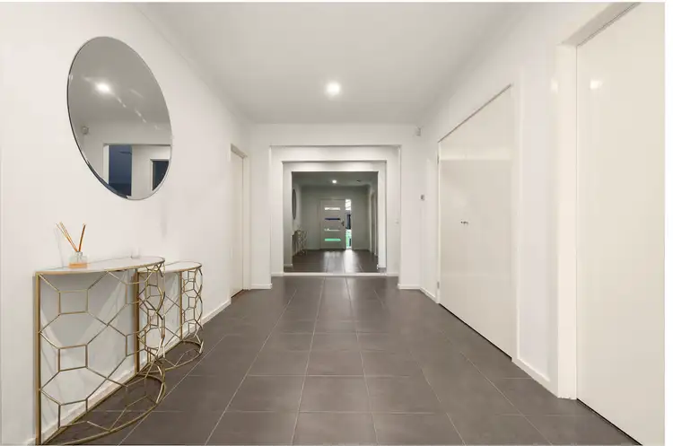 Second view of Homely house listing, 5 Lauder Place, Romsey VIC 3434