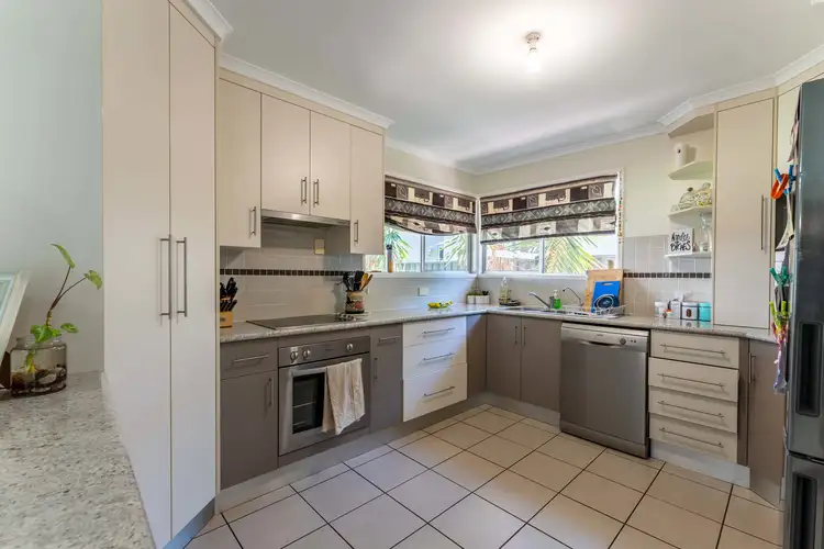 Second view of Homely house listing, 7 Batts Place, Emerald QLD 4720