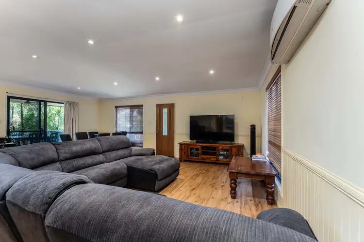 Seventh view of Homely house listing, 19 Whitchurch Road, Emerald QLD 4720