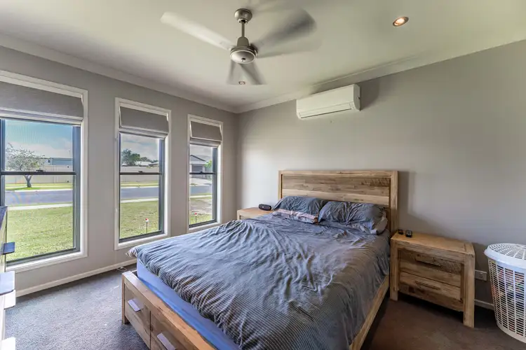 Fifth view of Homely house listing, 73 Mayfair Drive, Emerald QLD 4720