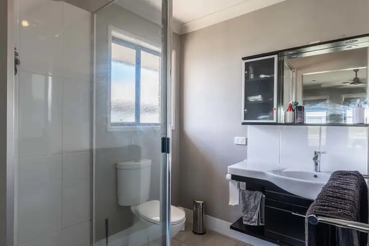 Sixth view of Homely house listing, 73 Mayfair Drive, Emerald QLD 4720