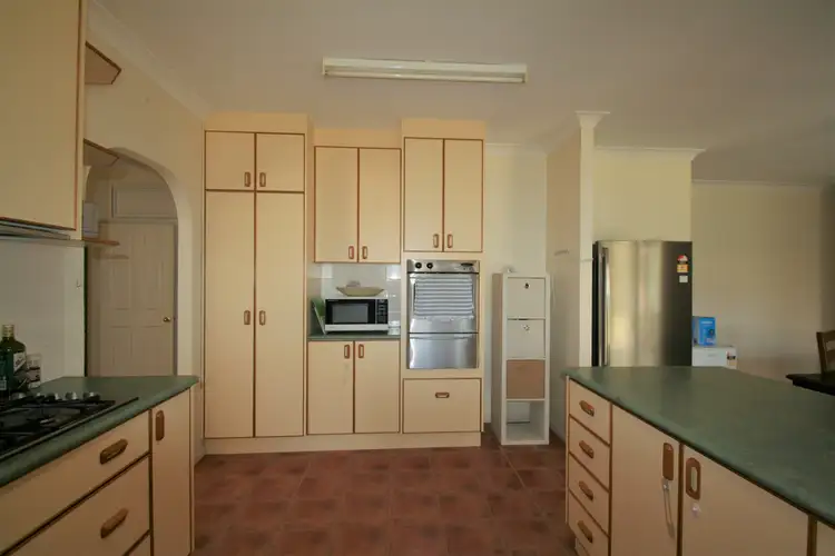 Fourth view of Homely house listing, 5 Kurrajong Close, Emerald QLD 4720