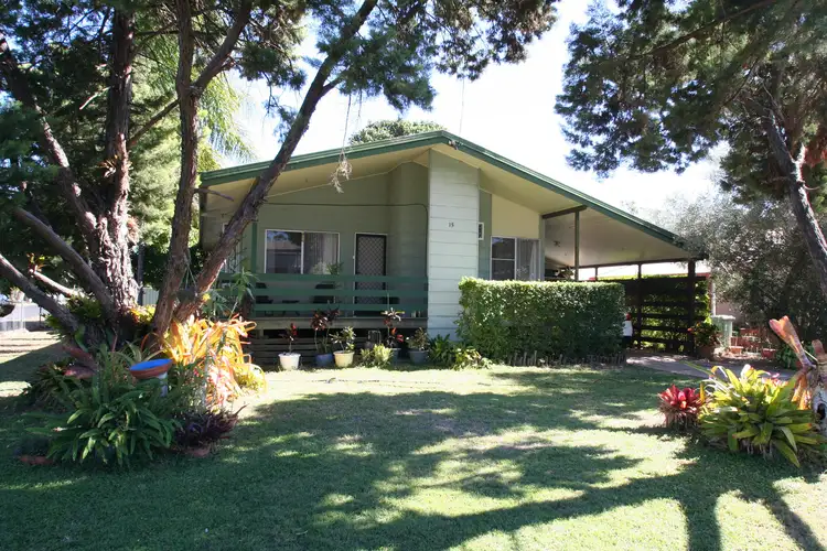 15 Centenary Drive, Emerald QLD 4720