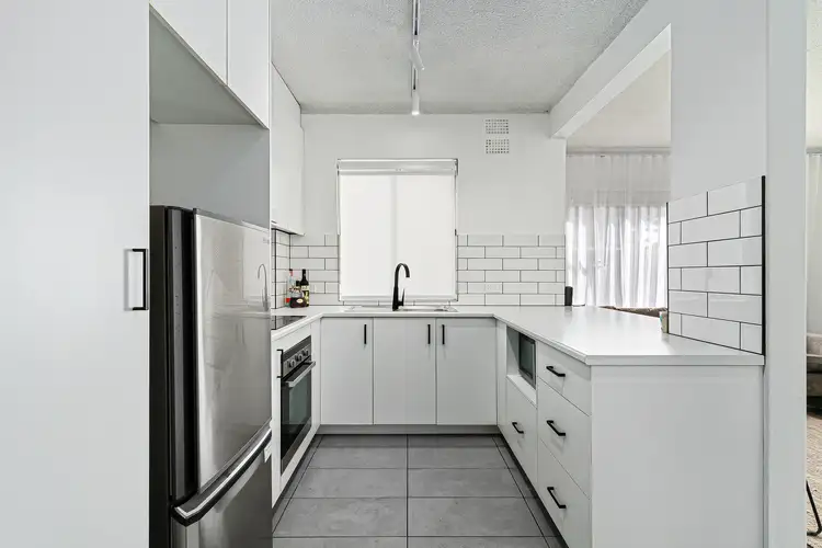 Third view of Homely apartment listing, 3/38 Seaview Street, Cronulla NSW 2230