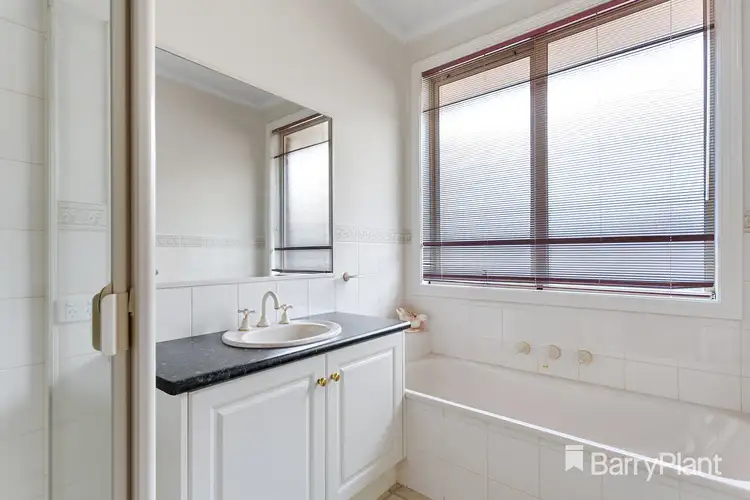 Sixth view of Homely unit listing, 2/42 Myrtle Street, Glen Waverley VIC 3150