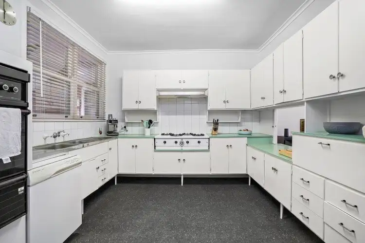 Fourth view of Homely apartment listing, 4/18 Mercer Road, Armadale VIC 3143