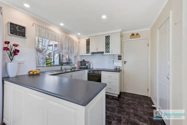 Fourth view of Homely house listing, 31 Lyons Avenue, Miandetta TAS 7310