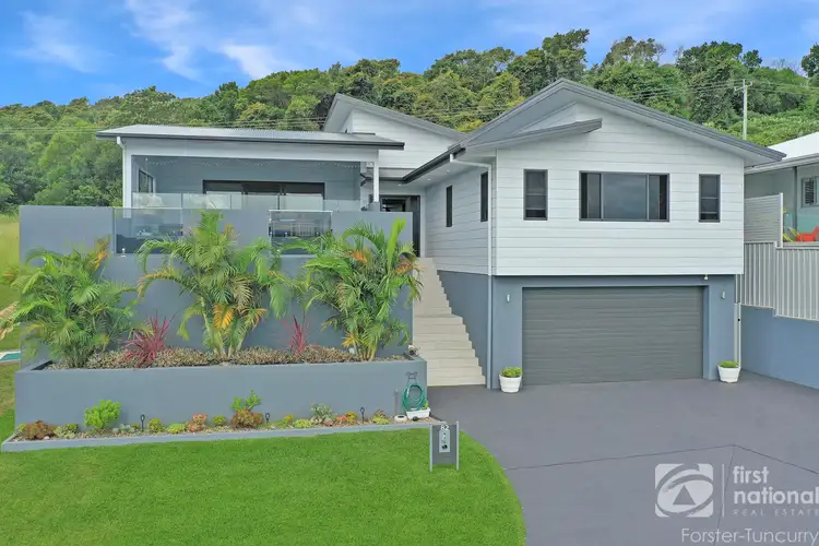 82 Wamara Crescent, Forster NSW 2428