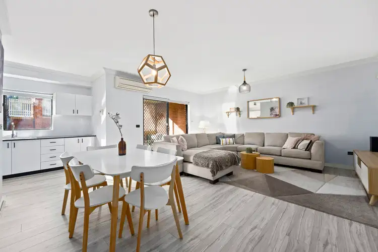 Main view of Homely apartment listing, 4/20-24 Connells Point Road, South Hurstville NSW 2221
