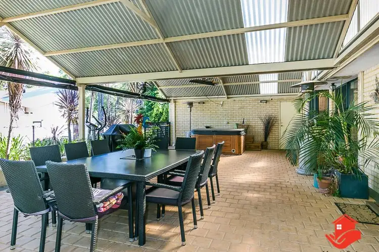 8 Sanctuary Court, Roleystone WA 6111