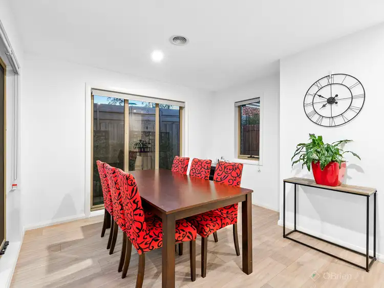 Sixth view of Homely house listing, 14 Sunshine Court, Hampton Park VIC 3976