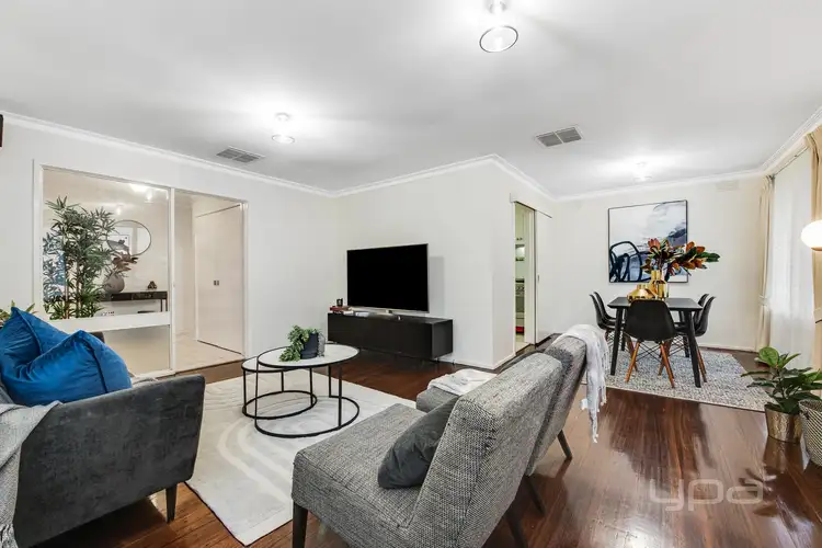 Fifth view of Homely house listing, 13 Dolphin Court, Gladstone Park VIC 3043