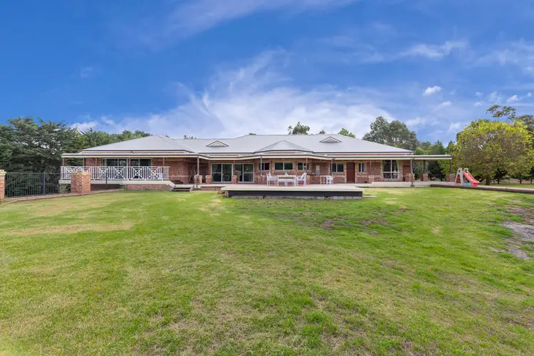 10 Hillcrest Drive, Langwarrin VIC 3910