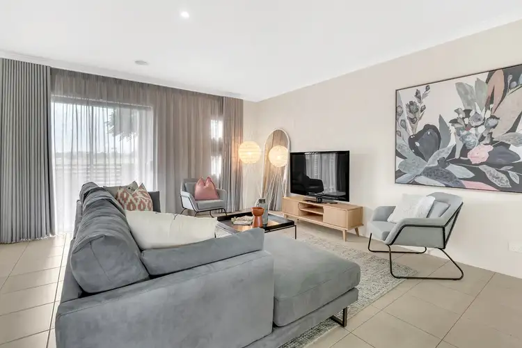Sixth view of Homely townhouse listing, 61 Clarendon Avenue, Craigieburn VIC 3064