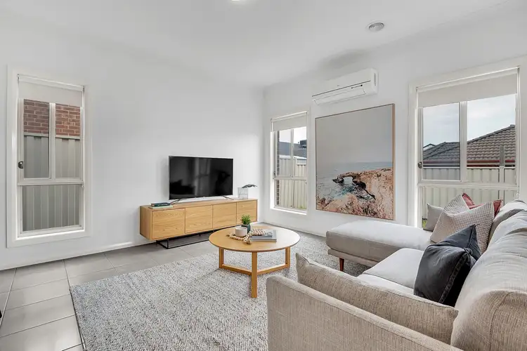 Seventh view of Homely house listing, 1/35 Pearl Drive, Craigieburn VIC 3064