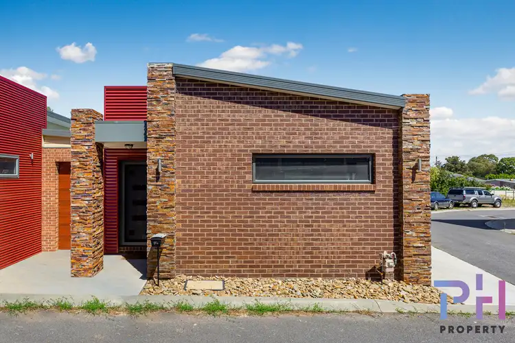 3/23 Alexander Street, Kangaroo Flat VIC 3555