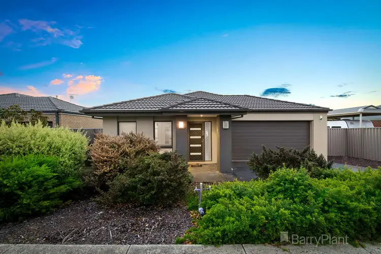 4 Quirk Road, Pakenham VIC 3810