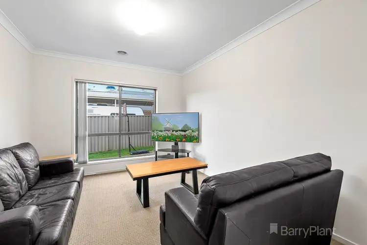 Fifth view of Homely house listing, 4 Quirk Road, Pakenham VIC 3810